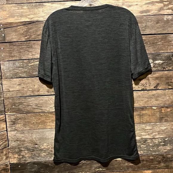💛10 for $10 or💰BOGO FREE Men’s Cool Gear Performance Tee Shirt - Picture 3 of 5